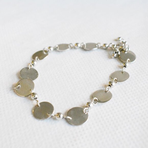 Handmade Silver Disc Chain Bracelet Minimalist Dainty Jewelry - Picture 3 of 5